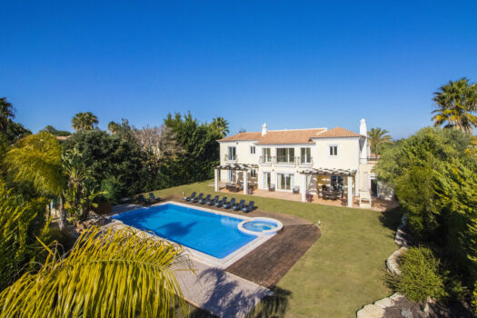 5 Bedrooms Villa with Great Pool and Spa Quinta do Mar (Max 10 pax)